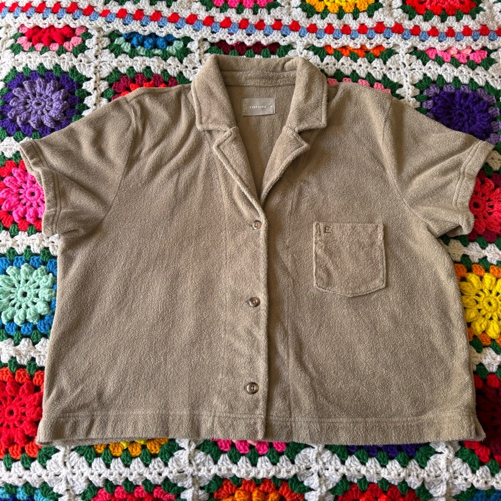 Everlane Cropped Terry Cloth Button Down shirt in Taupe XL